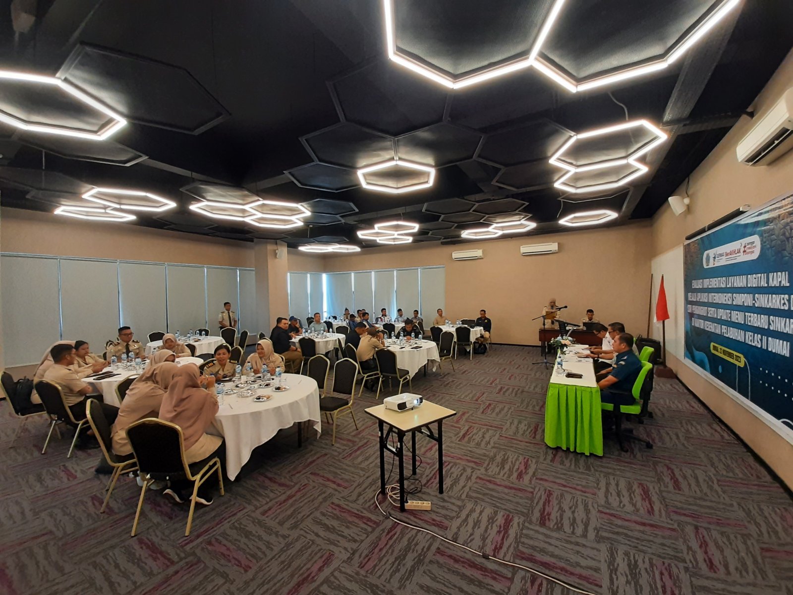 Kegiatan Sosialisasi Peraturan dan Koordinasi Pengelolaan PNBP Pada Pihak Internal/Eksternal UPT